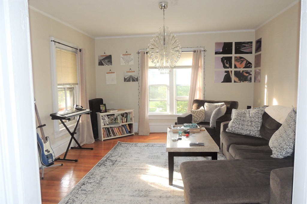 167 Sumner Avenue Springfield, MA 01108 - Photo 4 of 13