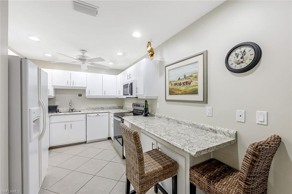 509 Roma Court, Unit 202 Naples, FL 34110 - Photo 7 of 20