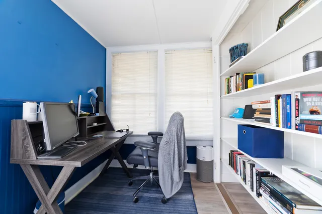 $899,000 | 1706 Waianuenue Avenue, Hilo, HI 96720