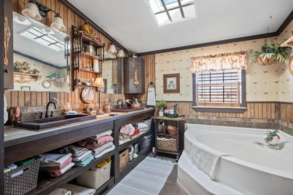 $1,000,000 | 74 Penrose Peak Road, Gillette, WY 82716