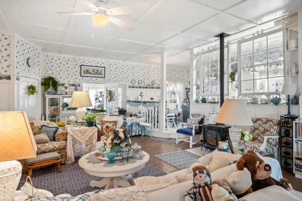 $1,000,000 | 74 Penrose Peak Road, Gillette, WY 82716