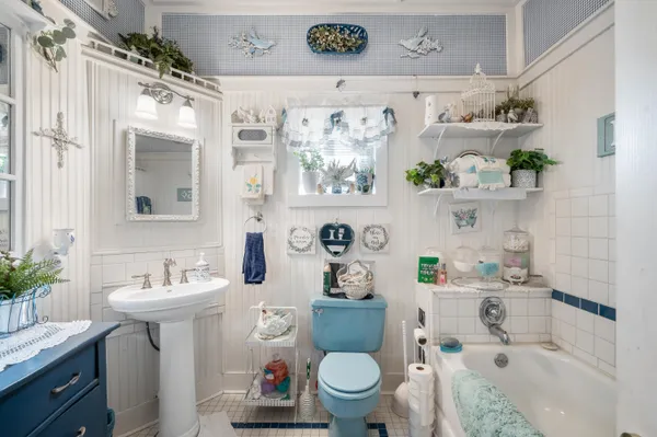 $1,000,000 | 74 Penrose Peak Road, Gillette, WY 82716