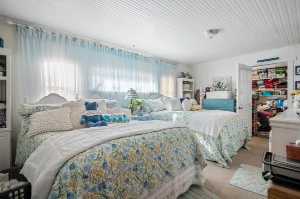 $1,000,000 | 74 Penrose Peak Road, Gillette, WY 82716