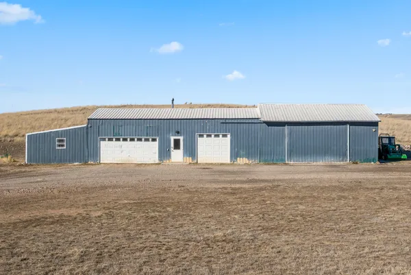 $1,000,000 | 74 Penrose Peak Road, Gillette, WY 82716