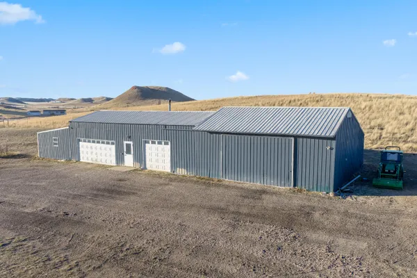 $1,000,000 | 74 Penrose Peak Road, Gillette, WY 82716