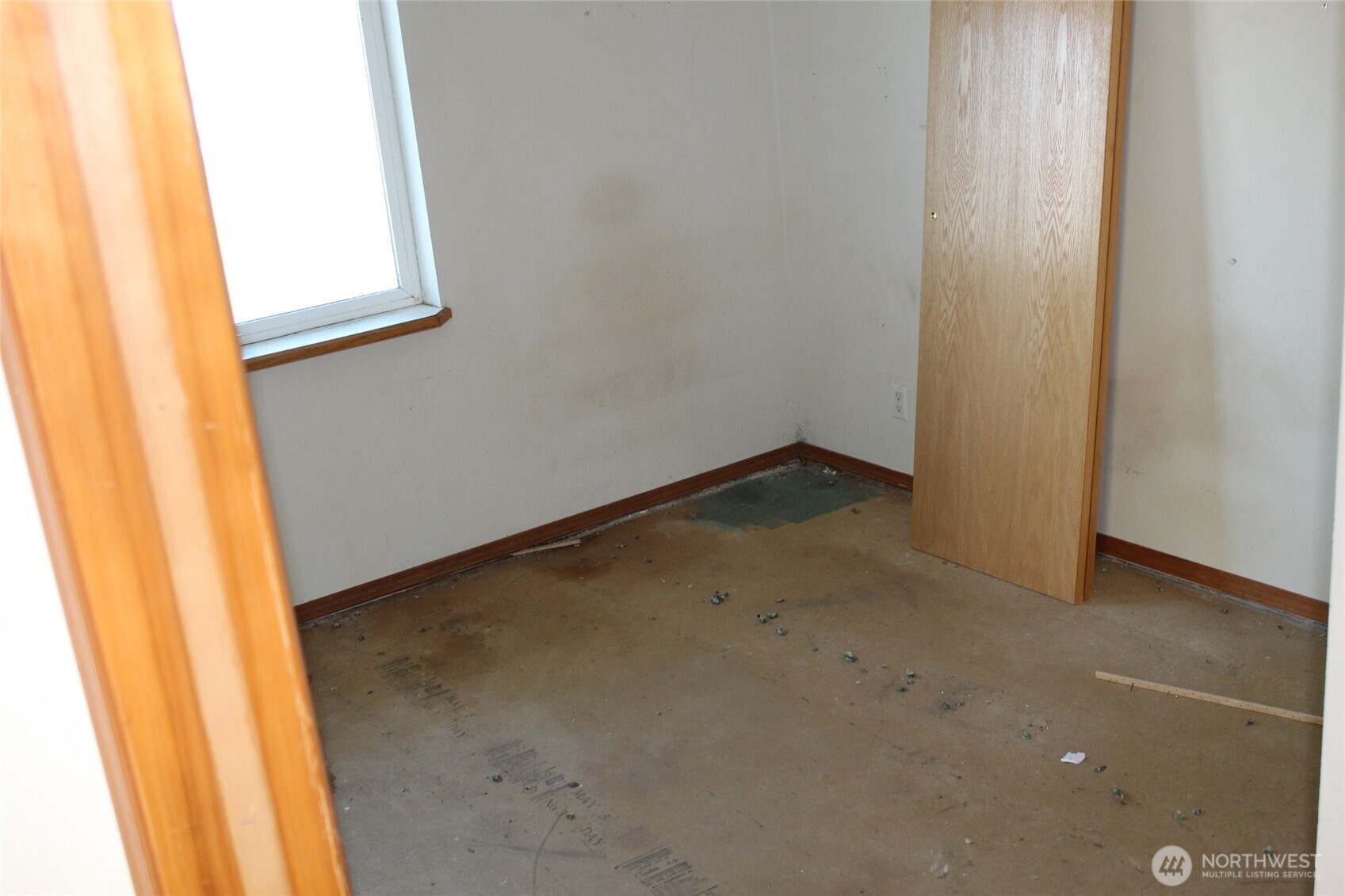 1251 North Klein Road Ritzville, WA 99169 - Photo 16 of 21 a view of a small space