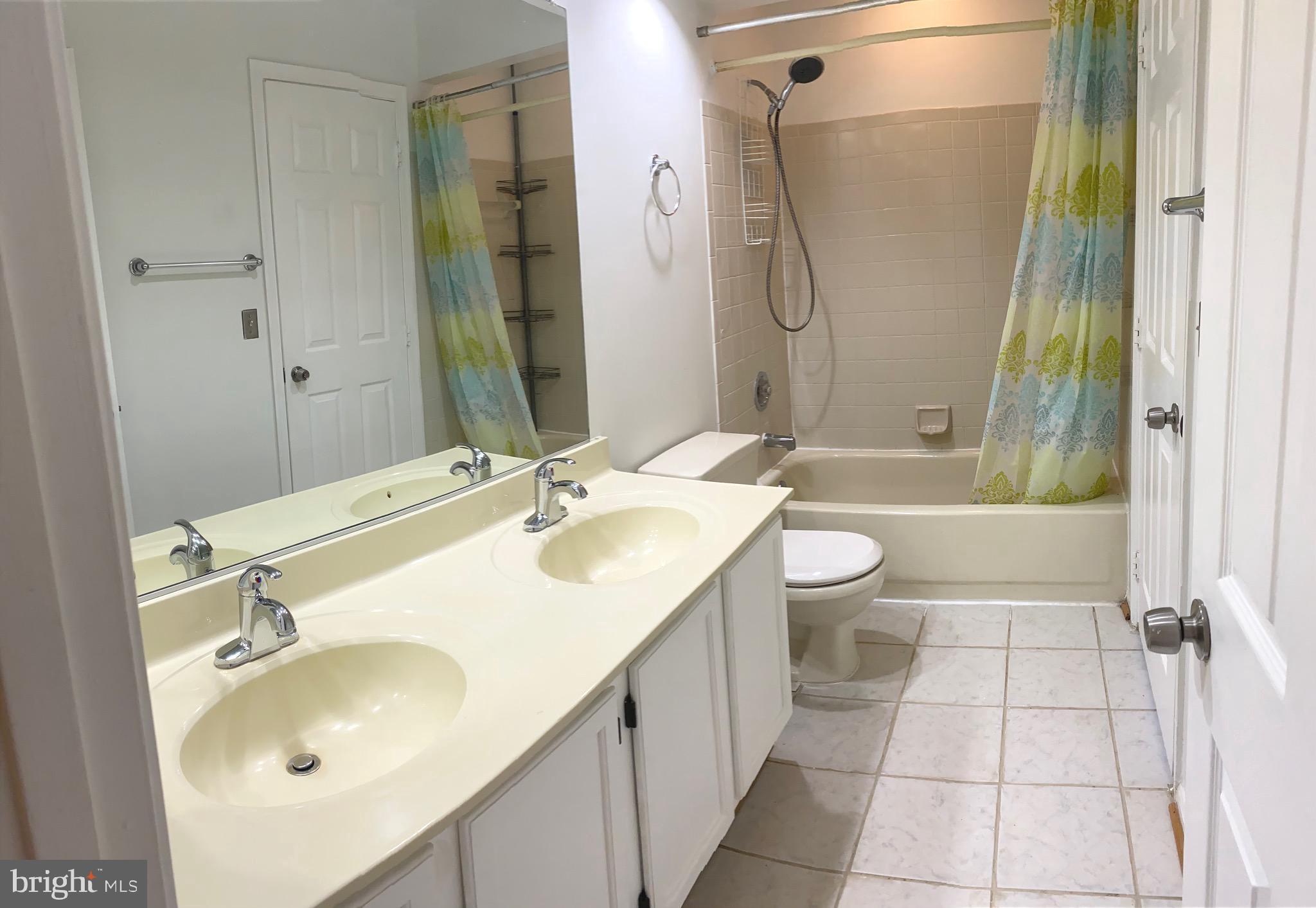 309 Overlea Place Abingdon, MD 21009 - Photo 19 of 24 Hallway bathroom