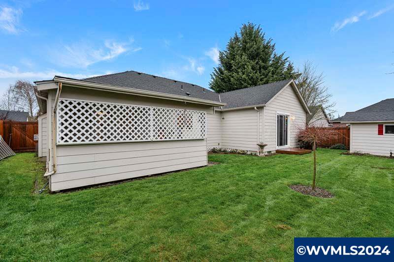 1944 Southwest Lynx Avenue Albany, OR 97321 - Photo 29 of 33