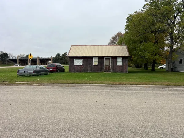 $32,000 | 103 5th Street, Hawley, MN 56549
