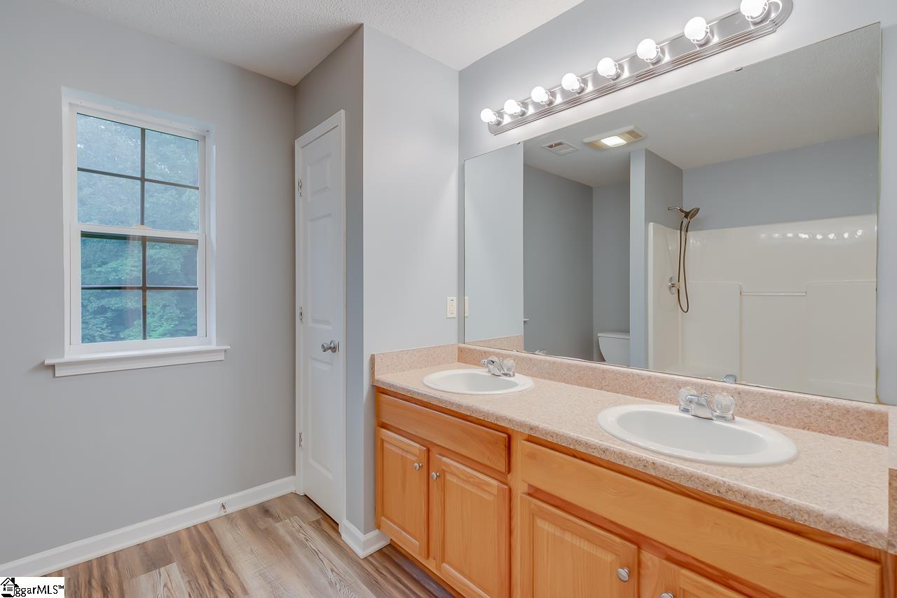 102 Tanager Road Gray Court, SC 29645 - Photo 24 of 35 Gallery Image 24