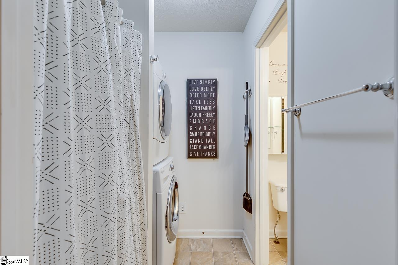 102 Tanager Road Gray Court, SC 29645 - Photo 31 of 35 Gallery Image 31