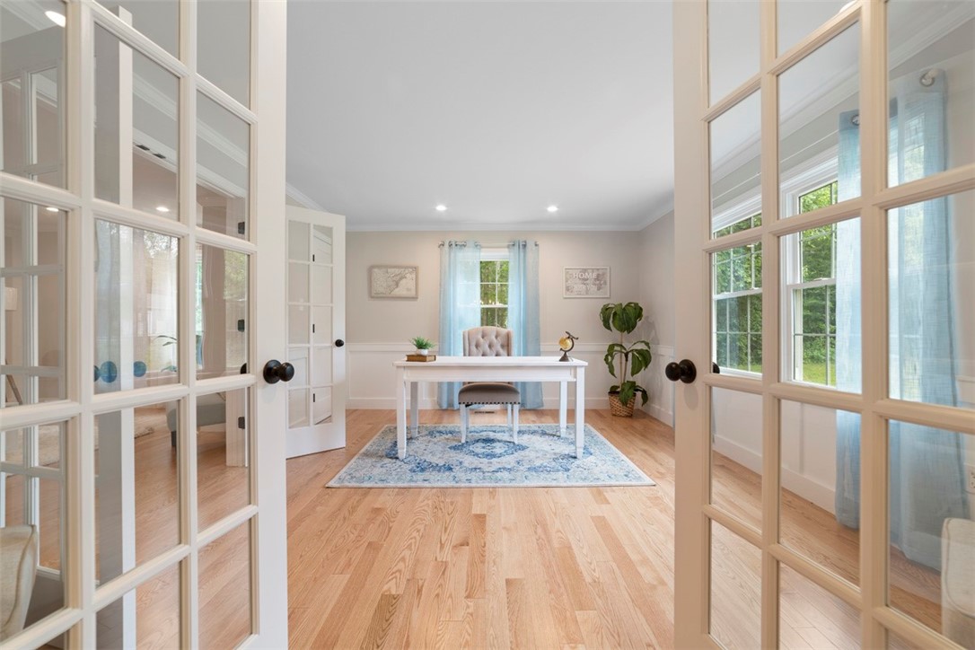 87 Carolina Back Road Charlestown, RI 02813 - Photo 14 of 38