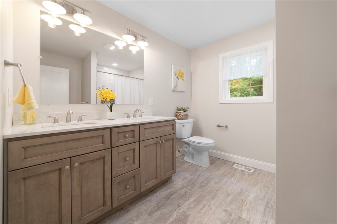 87 Carolina Back Road Charlestown, RI 02813 - Photo 25 of 38