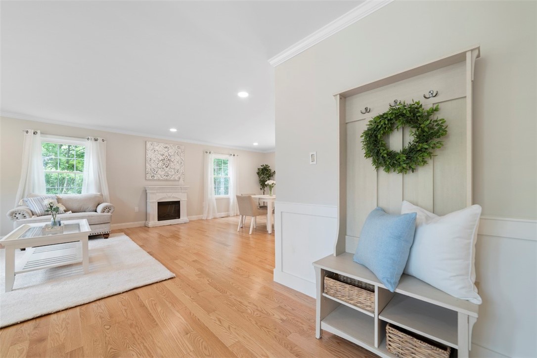 87 Carolina Back Road Charlestown, RI 02813 - Photo 3 of 38