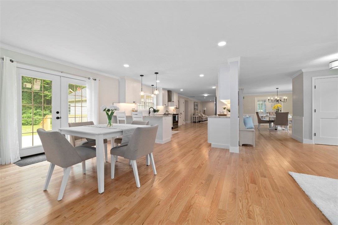 87 Carolina Back Road Charlestown, RI 02813 - Photo 6 of 38