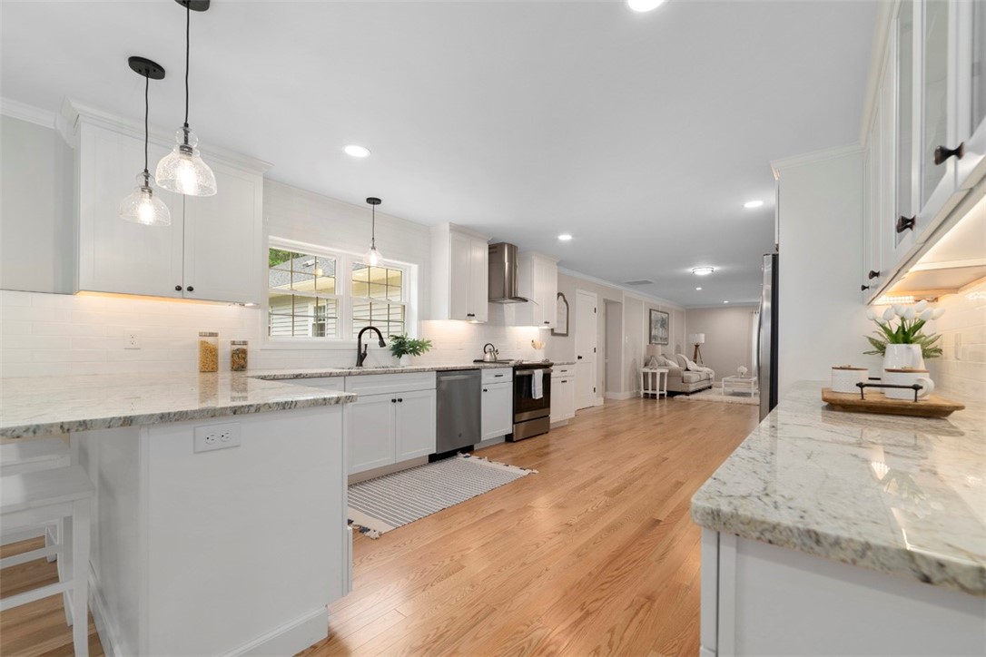 87 Carolina Back Road Charlestown, RI 02813 - Photo 8 of 38