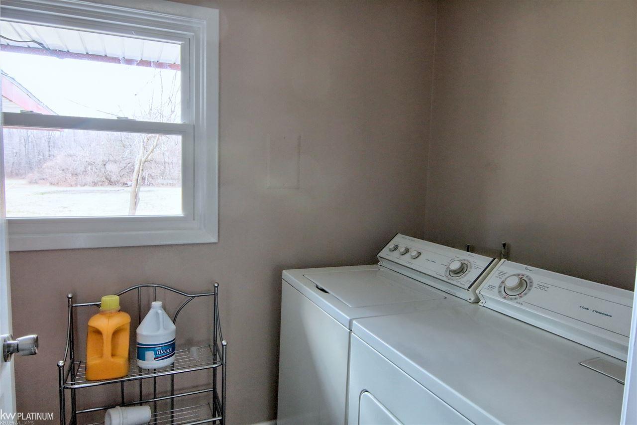8810 Stone Road Algonac, MI 48001 - Photo 21 of 23