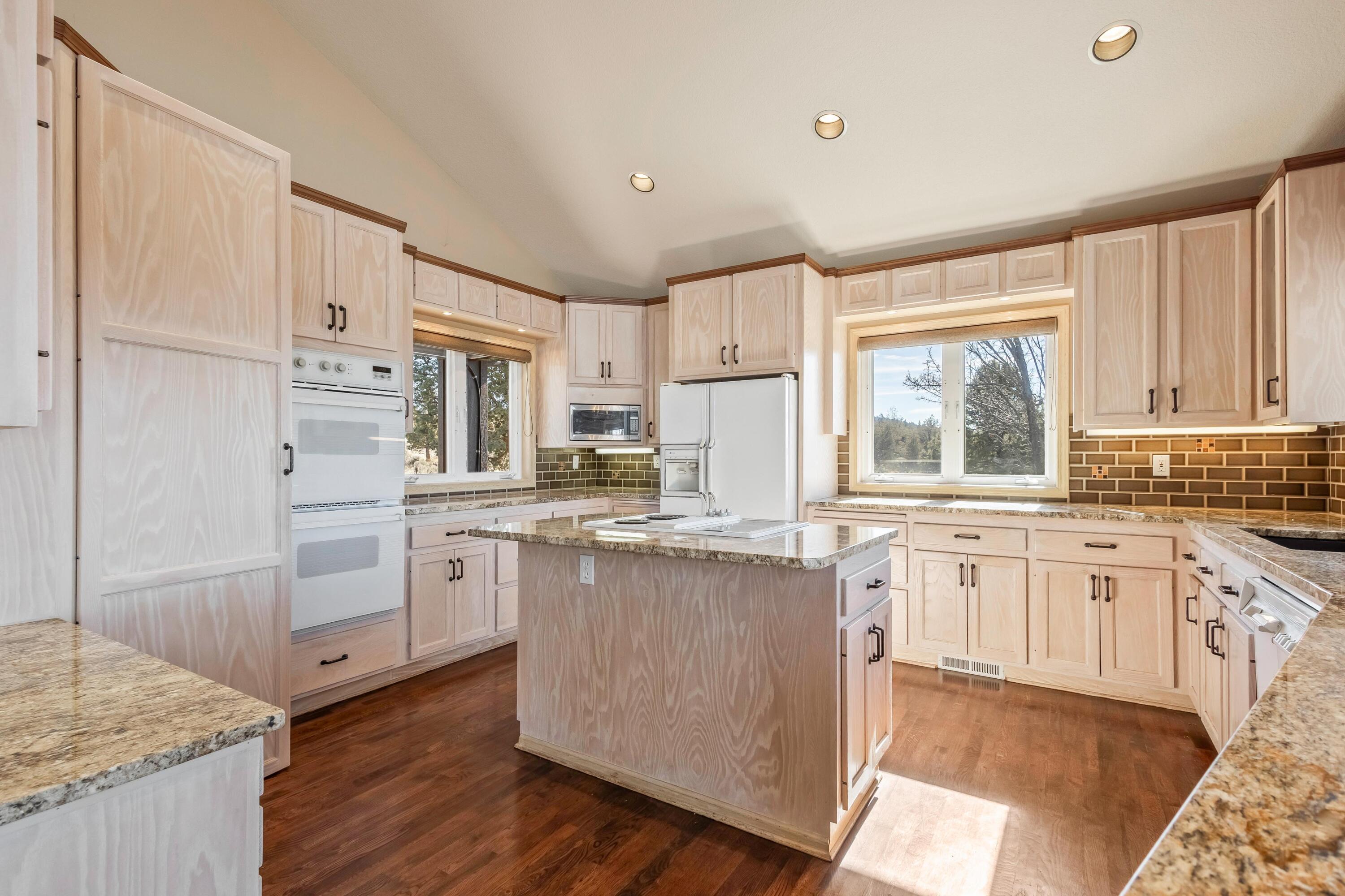 1164 Southwest Parrish Lane Powell Butte, OR 97753 - Photo 6 of 54 kitchen