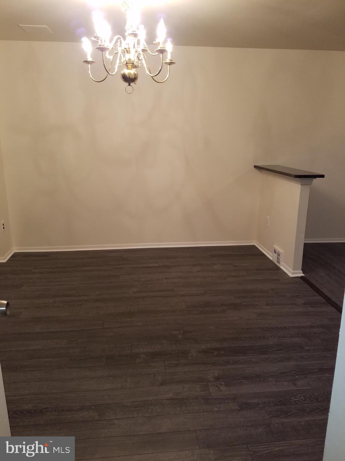 10736 Philcrest Road Philadelphia, PA 19154 - Photo 12 of 59 Gallery Image 12