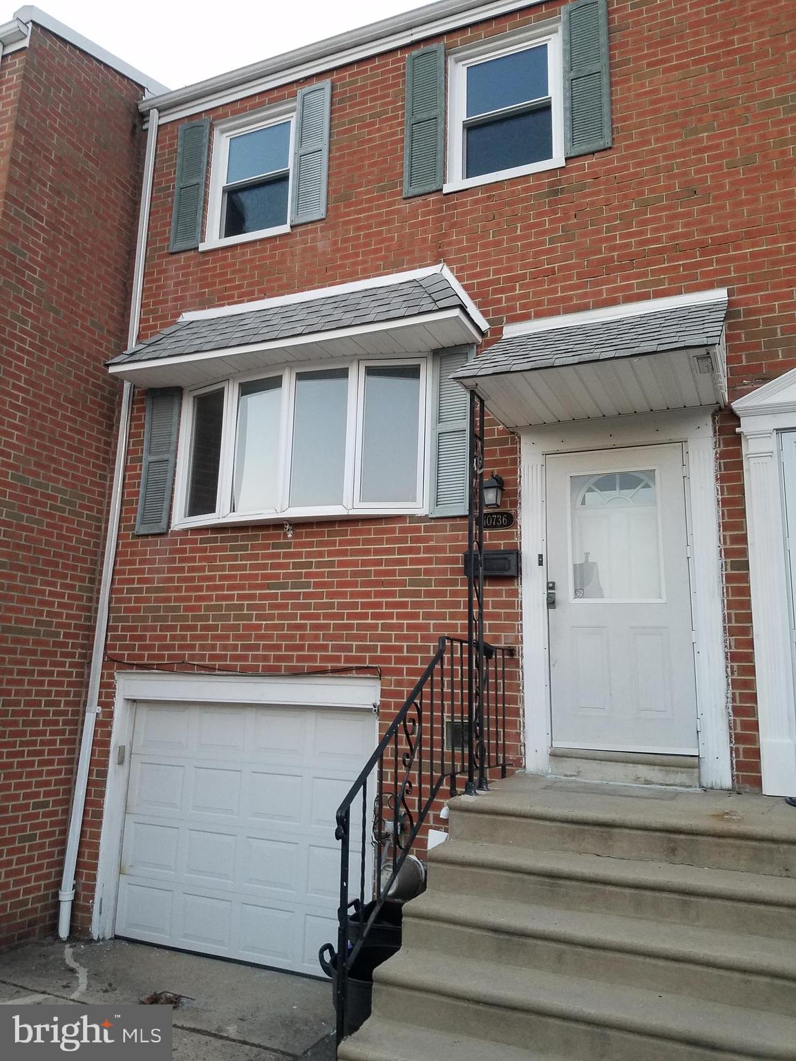 10736 Philcrest Road Philadelphia, PA 19154 - Photo 3 of 59 Gallery Image 3