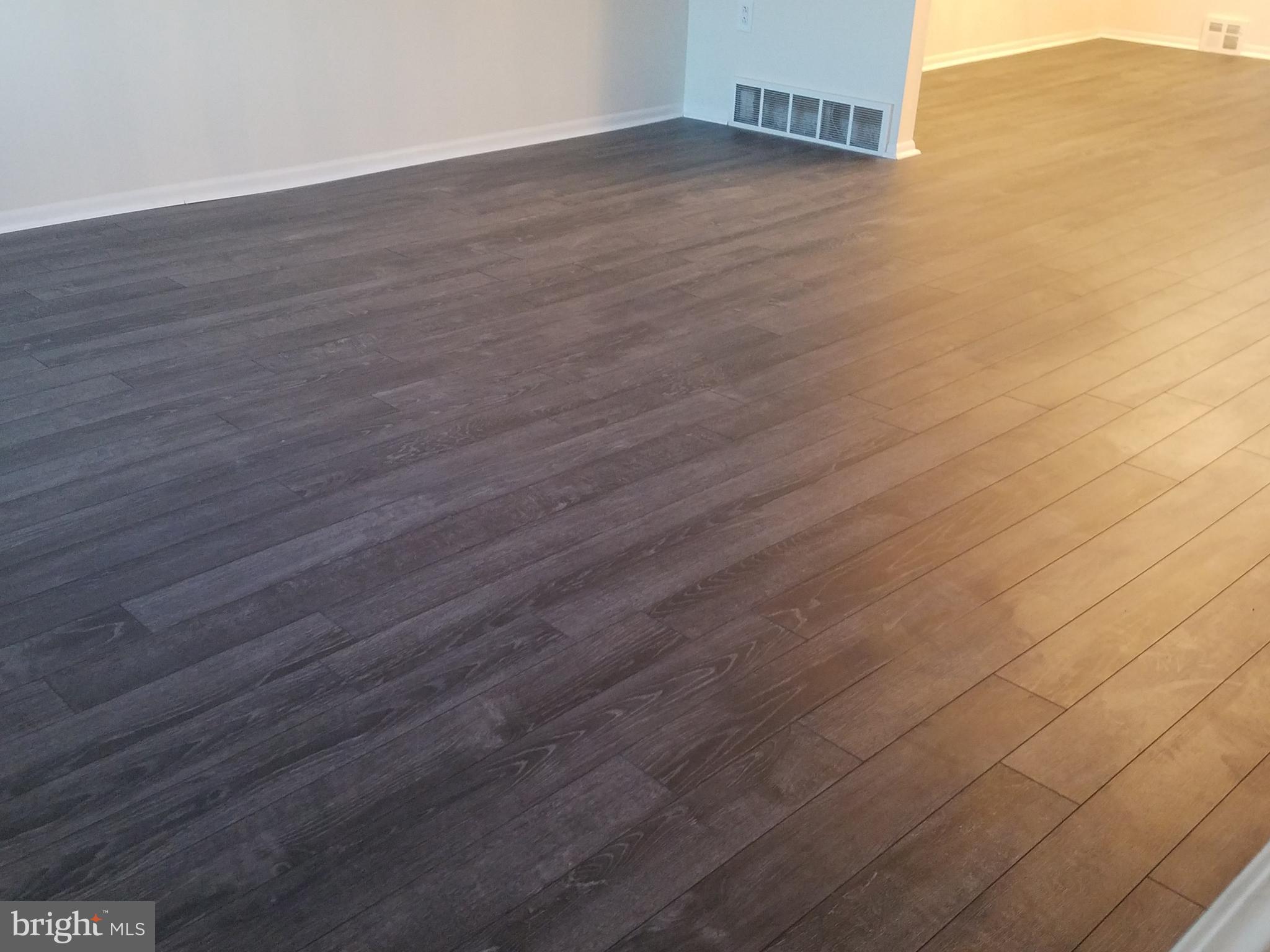 10736 Philcrest Road Philadelphia, PA 19154 - Photo 5 of 59 Gallery Image 5