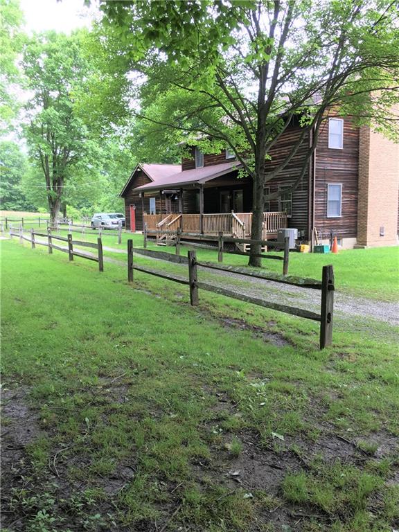1204 Bowden Road New Castle, PA 16105 - Photo 2 of 17