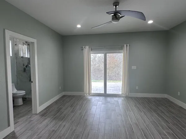 $2,000 | 103 Kikipua, Bastrop, TX 78602