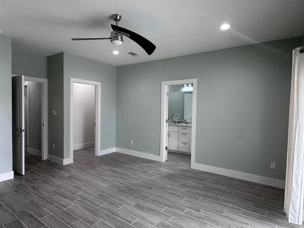 $2,000 | 103 Kikipua, Bastrop, TX 78602