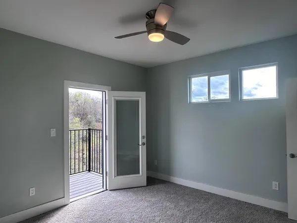$2,000 | 103 Kikipua, Bastrop, TX 78602