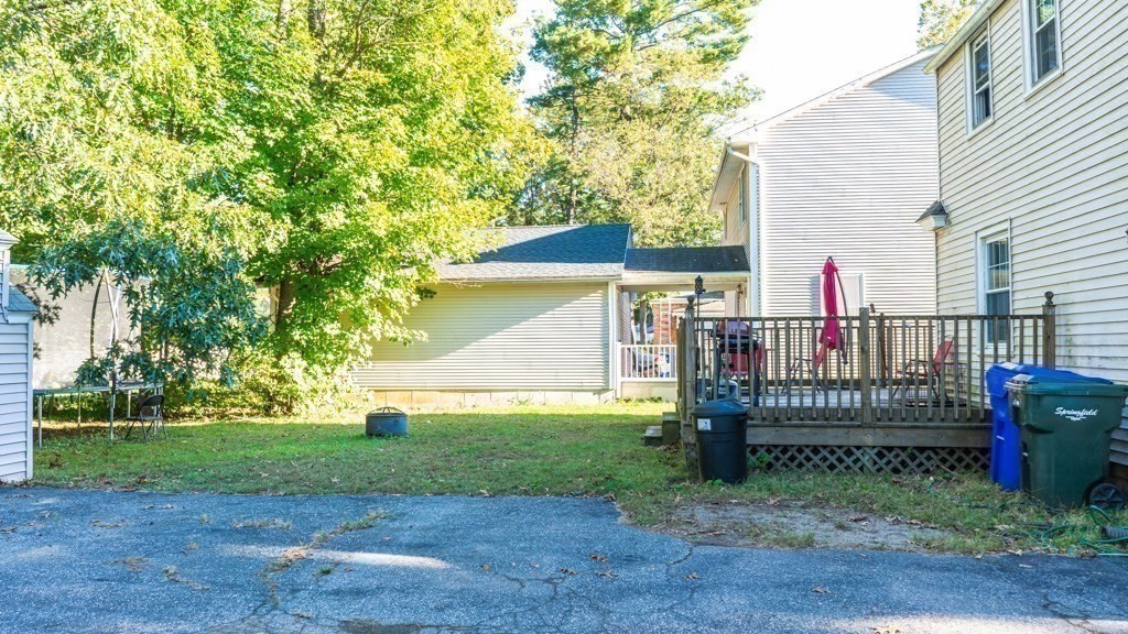 157 Carver Street Springfield, MA 01108 - Photo 10 of 11
