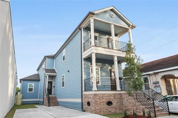 $2,800 | 426 South Lopez Street, New Orleans, LA 70119