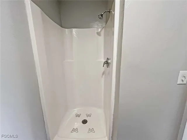 $1,499 | 27915 Washington Street, Bonita Springs, FL 34135