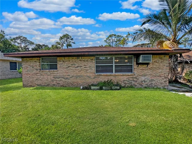 $1,499 | 27915 Washington Street, Bonita Springs, FL 34135