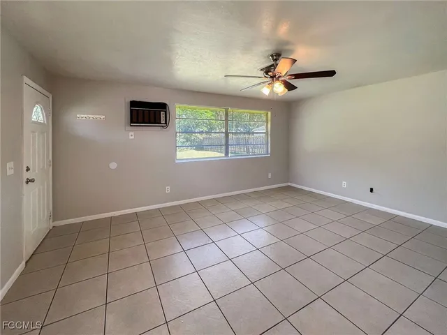 $1,499 | 27915 Washington Street, Bonita Springs, FL 34135