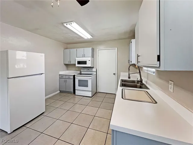 $1,499 | 27915 Washington Street, Bonita Springs, FL 34135