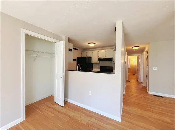 $2,400 | 360 Littleton Road, Unit D15, Chelmsford, MA 01824
