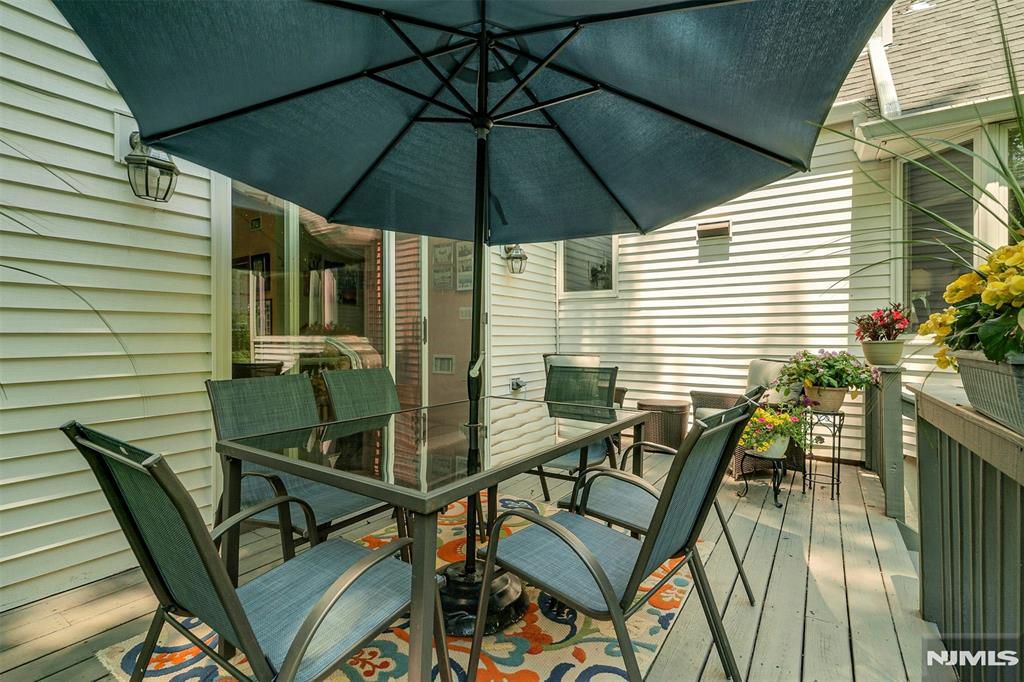 616 Rutland Avenue Teaneck, NJ 07666 - Photo 30 of 39