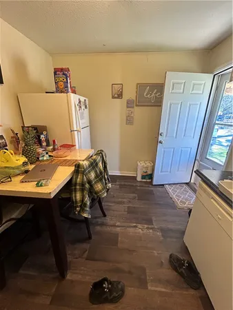 $390,000 | 104-110 White Pine Road, Toccoa, GA 30577