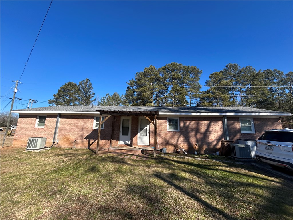 104-110 White Pine Road Toccoa, GA 30577 - Photo 3 of 49