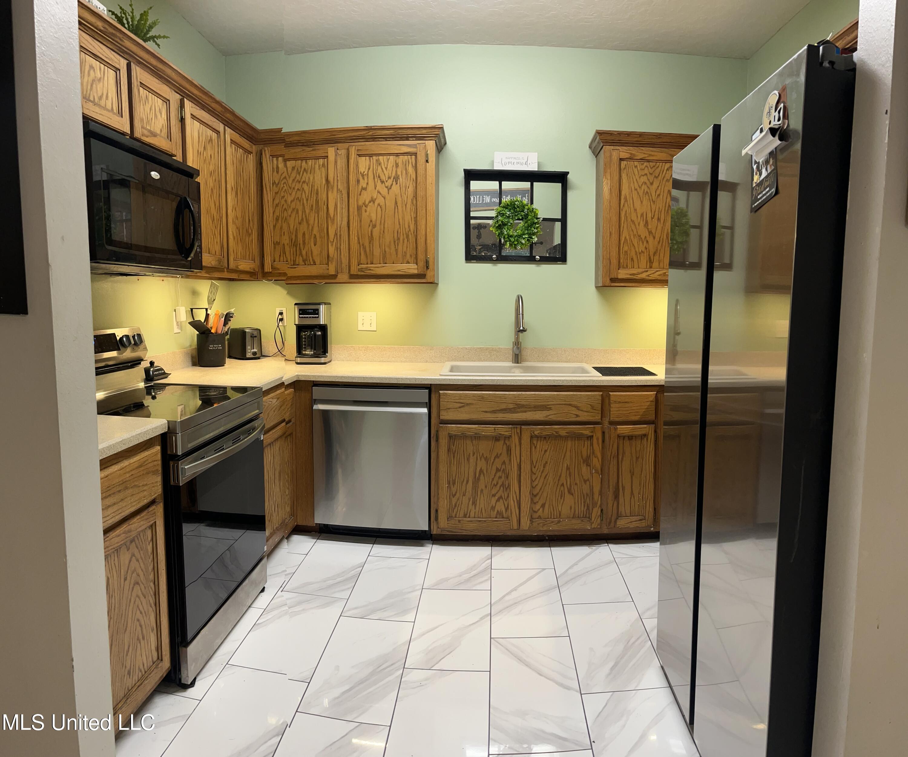 11 Olie Walker Road Perkinston, MS 39573 - Photo 6 of 18 IMG_7922