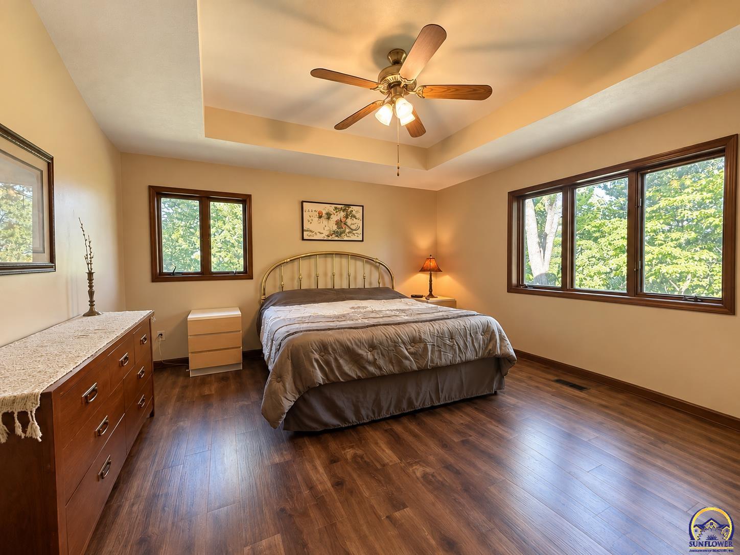 6221 Ridgeview Drive Ozawkie, KS 66070 - Photo 12 of 22 Gallery Image 12