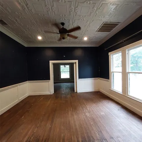 $179,900 | 601 Holbrook Street, Mount Vernon, TX 75457