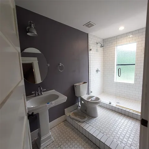 $179,900 | 601 Holbrook Street, Mount Vernon, TX 75457