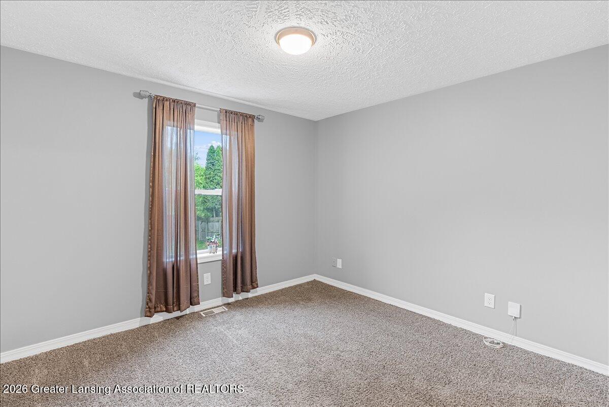 3343 Turner Road Lansing, MI 48906 - Photo 23 of 39