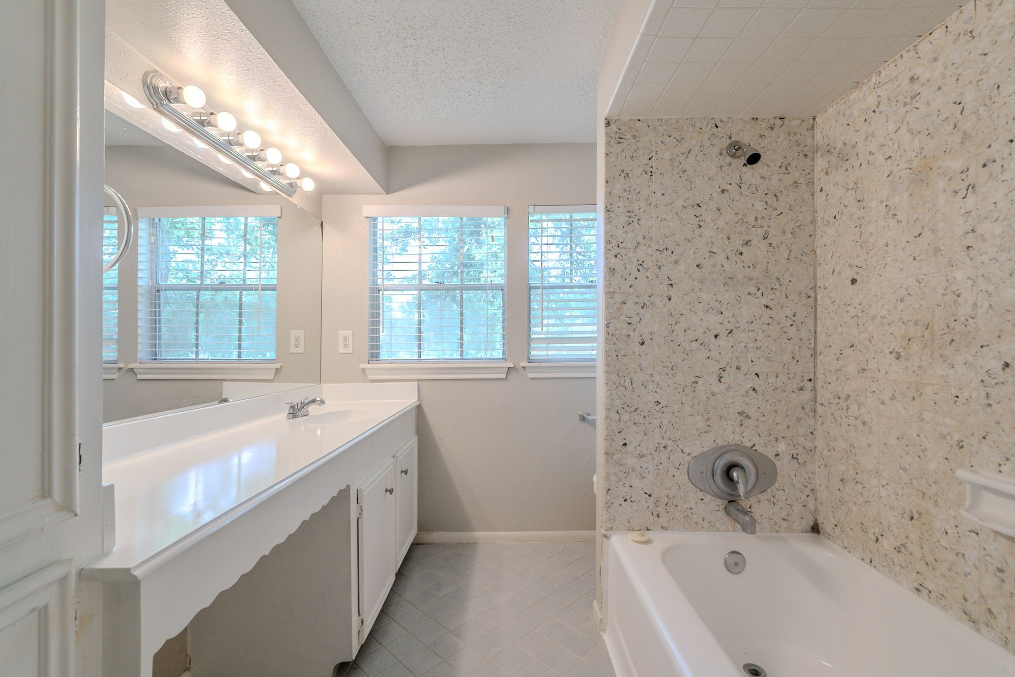 463 Dover Lane Spring, TX 77373 - Photo 21 of 33