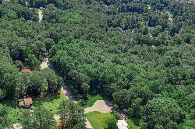 $149,900 | 1201 Barkwood Court Southwest, Lilburn, GA 30047