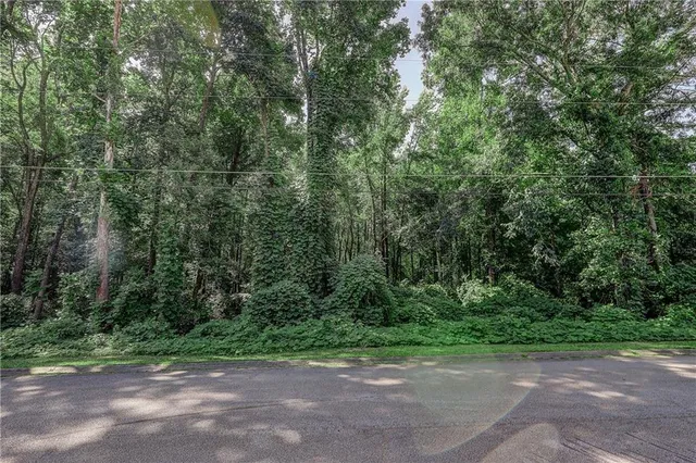 $149,900 | 1201 Barkwood Court Southwest, Lilburn, GA 30047