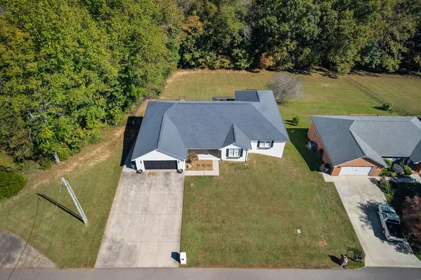 $679,000 | 966 River Bend Drive, Cookeville, TN 38506