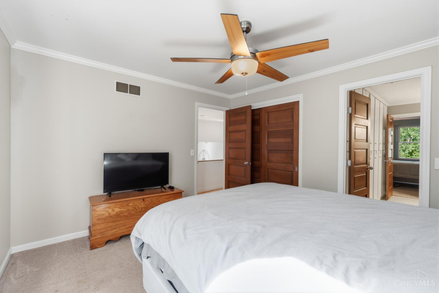 11627 Bank Road Cincinnati, OH 45251 - Photo 31 of 49 Gallery Image 31