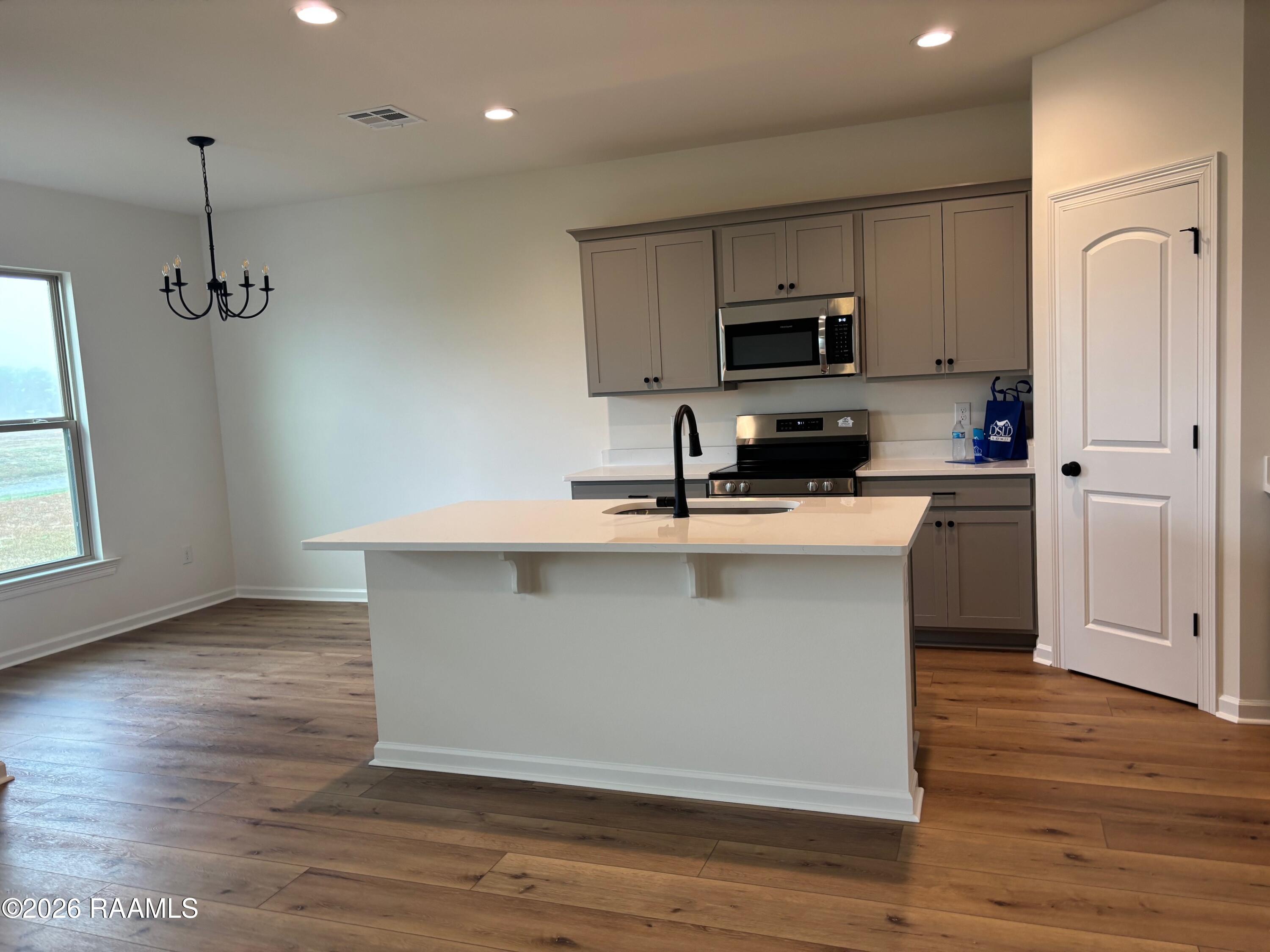 113 Dawson Avenue Maurice, LA 70555 - Photo 2 of 7 KITCHEN